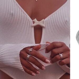 Lili Claspe Dagger Banded Ring in Silver NWT